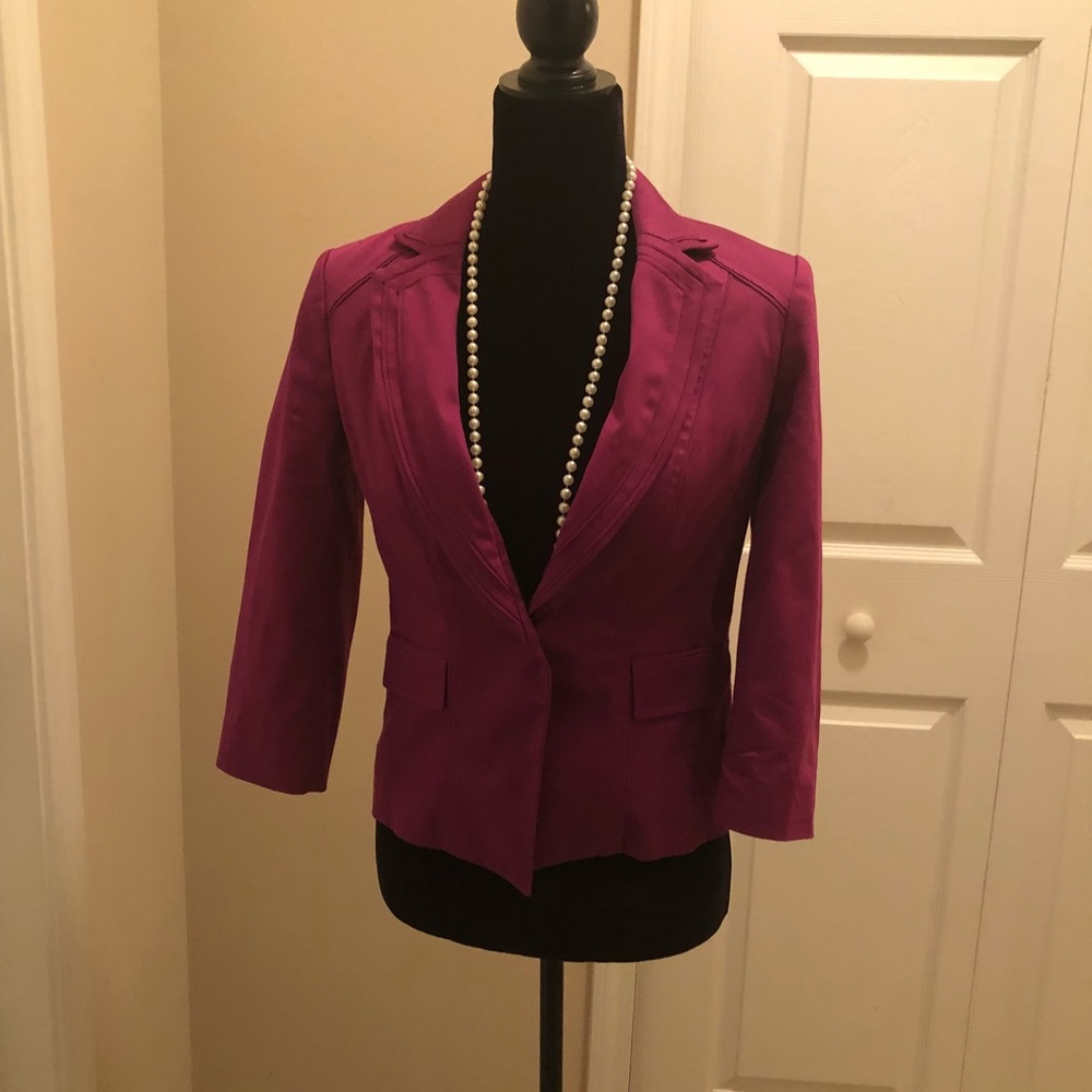 Sexy professional White House black market blazer